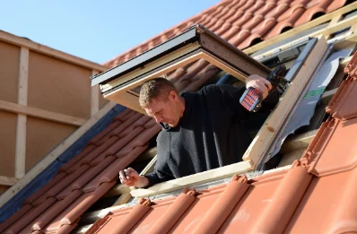 Pose de fenêtres de toit Velux à Arry
